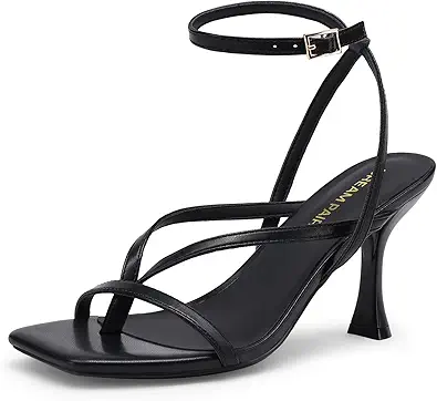 DREAM PAIRS Low Kitten Heels